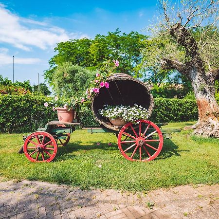 Due Ponti Village เชเซนาติโก ภายนอก รูปภาพ